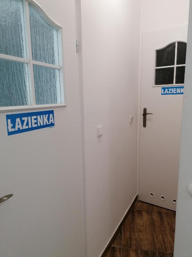 Hostel Tulip - Pokoj Jednoosobowy Nr 3 Ze Wspolna Lazienka I Kuchnia Szczecin Kültér fotó