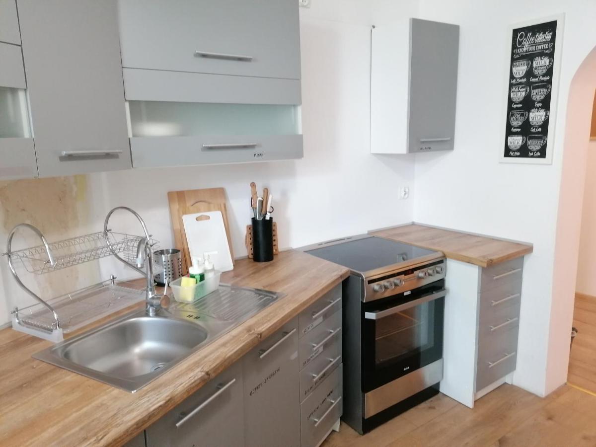 Hostel Tulip - Pokoj Jednoosobowy Nr 3 Ze Wspolna Lazienka I Kuchnia Szczecin Kültér fotó
