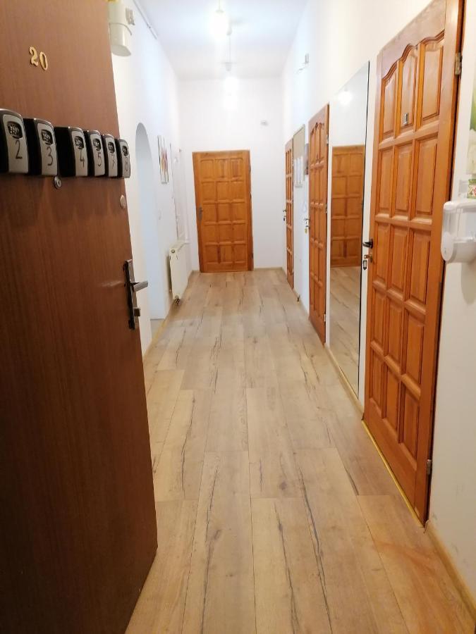 Hostel Tulip - Pokoj Jednoosobowy Nr 3 Ze Wspolna Lazienka I Kuchnia Szczecin Kültér fotó