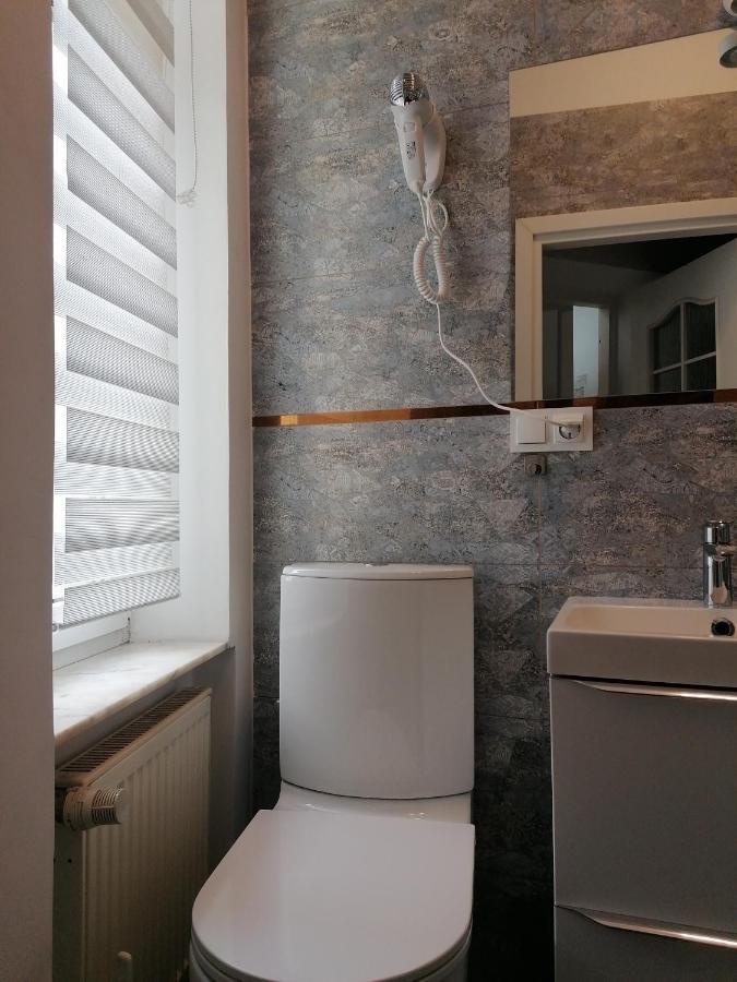 Hostel Tulip - Pokoj Jednoosobowy Nr 3 Ze Wspolna Lazienka I Kuchnia Szczecin Kültér fotó