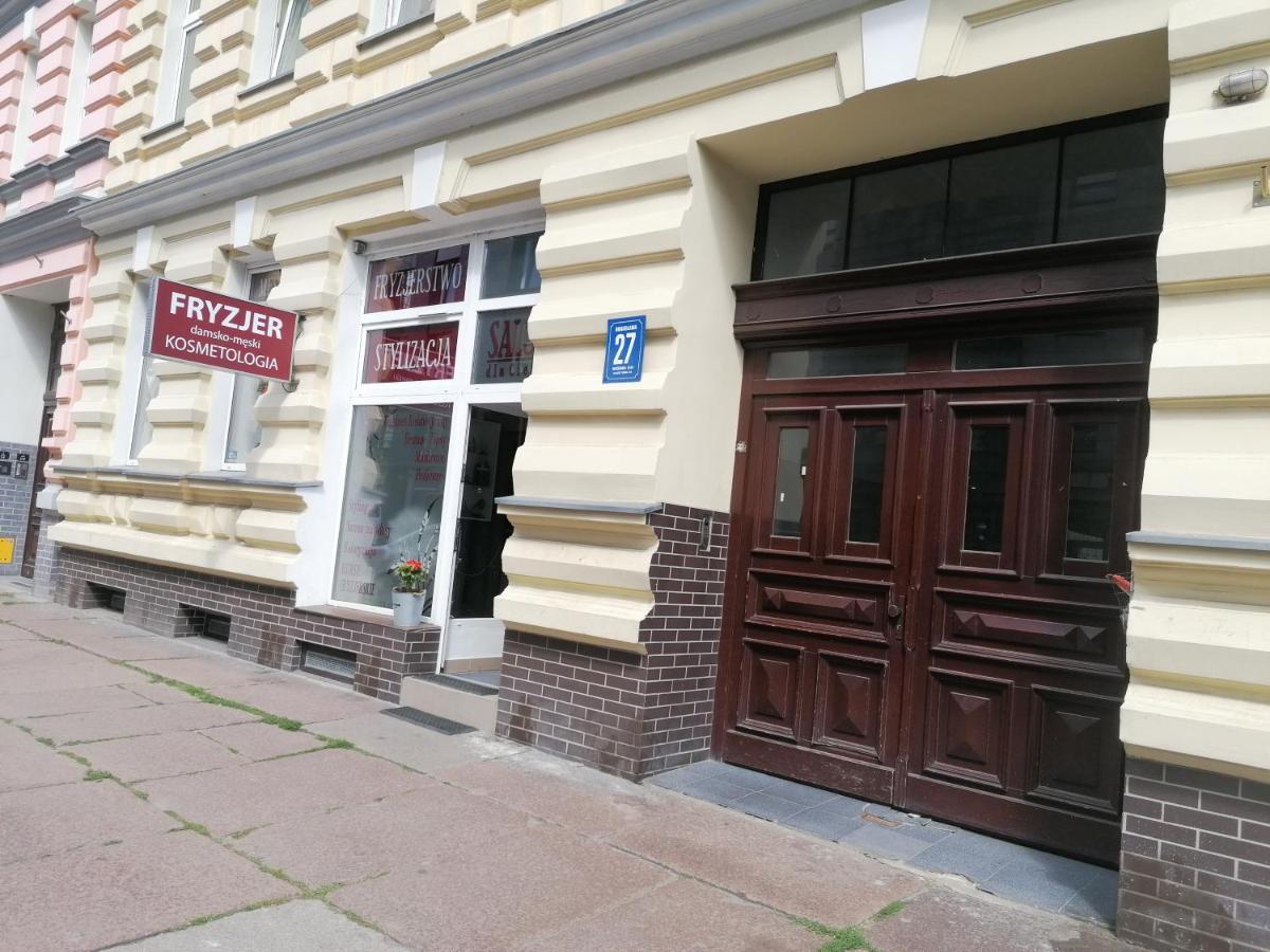 Hostel Tulip - Pokoj Jednoosobowy Nr 3 Ze Wspolna Lazienka I Kuchnia Szczecin Kültér fotó